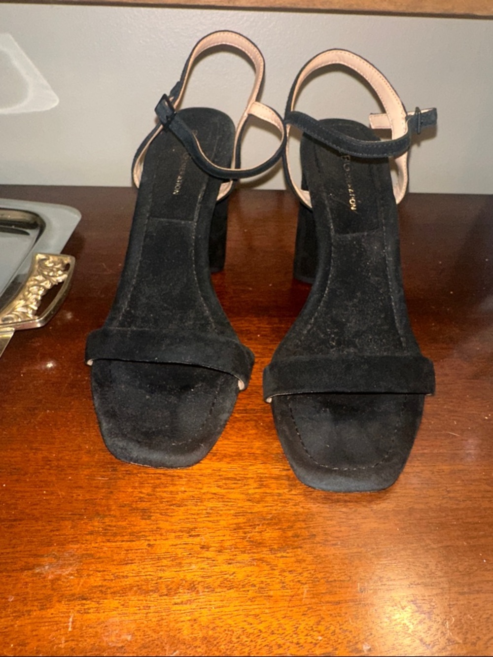 BCBGeneration Black Suede Block Heel Sandals with Ankle Strap sz 9